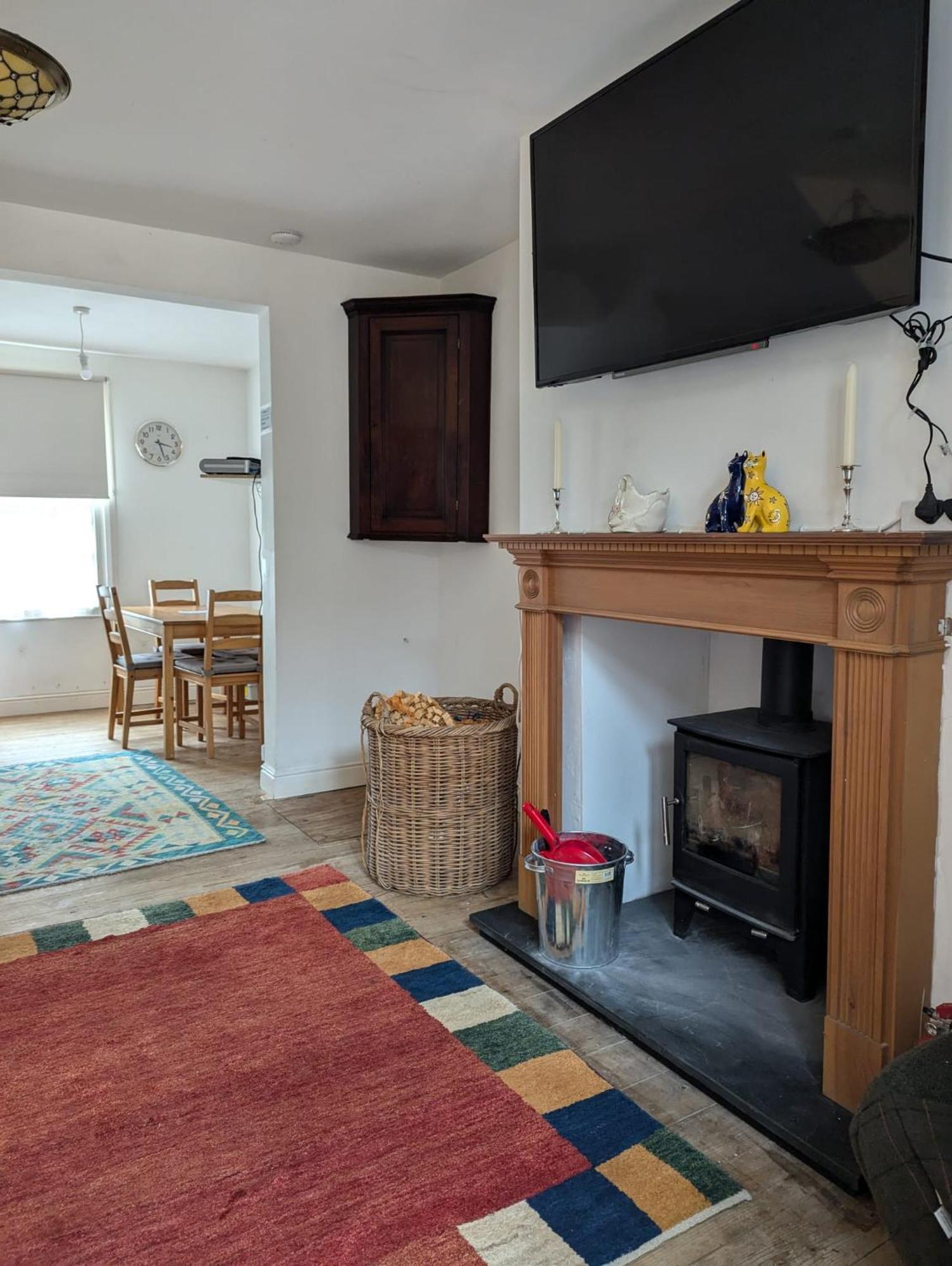 Georgian Terrace Town House In Mid Wales Villa Newtown  Ngoại thất bức ảnh
